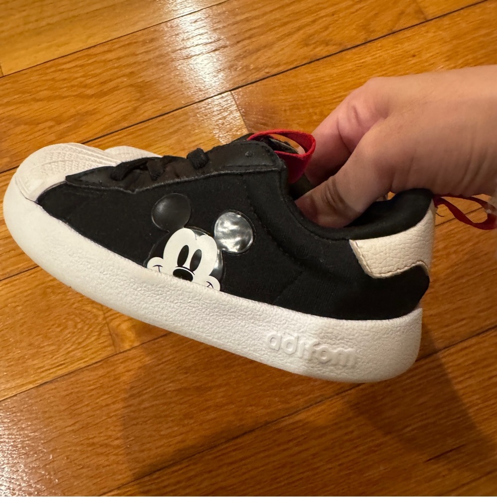 ADIDAS X DISNEY MICKEY MOUSE GRAND COURT SHOES KIDS